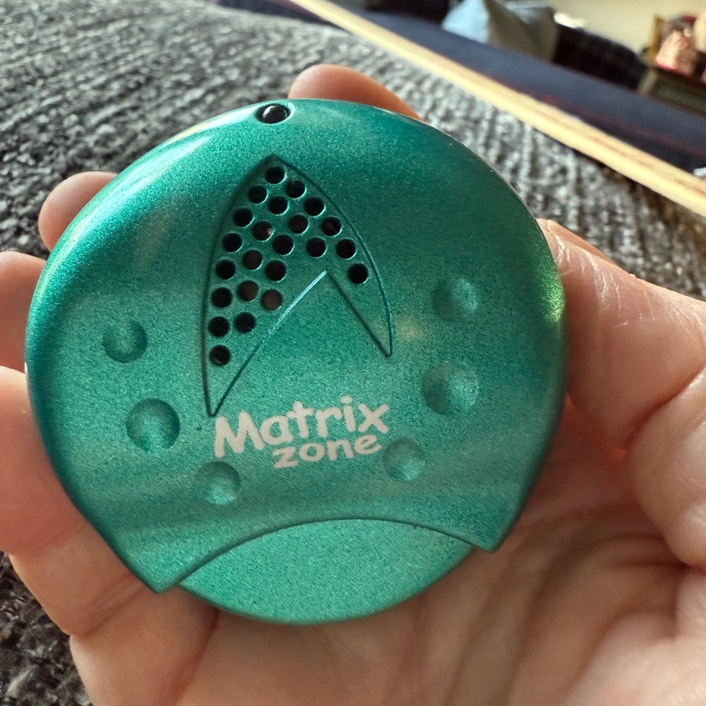 Matrix Zone Teal Compact Device